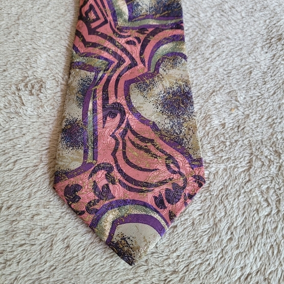 Vintage handmade silk tie - Picture 9 of 13